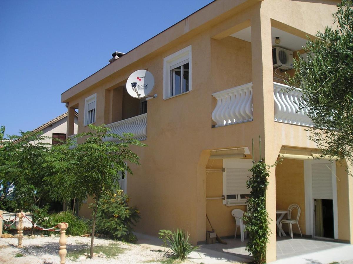 Apartment Vir 13686B Dış mekan fotoğraf